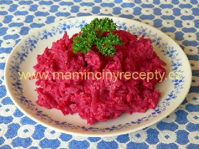 Salát (pomazánka) z červené řepy