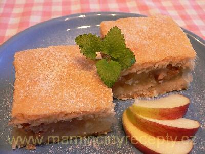 Jablečný sádlový koláč