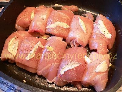Kuřecí rolky se slaninou