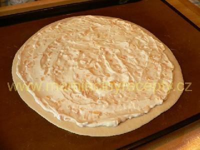 Cibulový koláč se sýrem