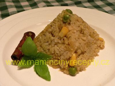 Kořeněná rýže se zeleninou